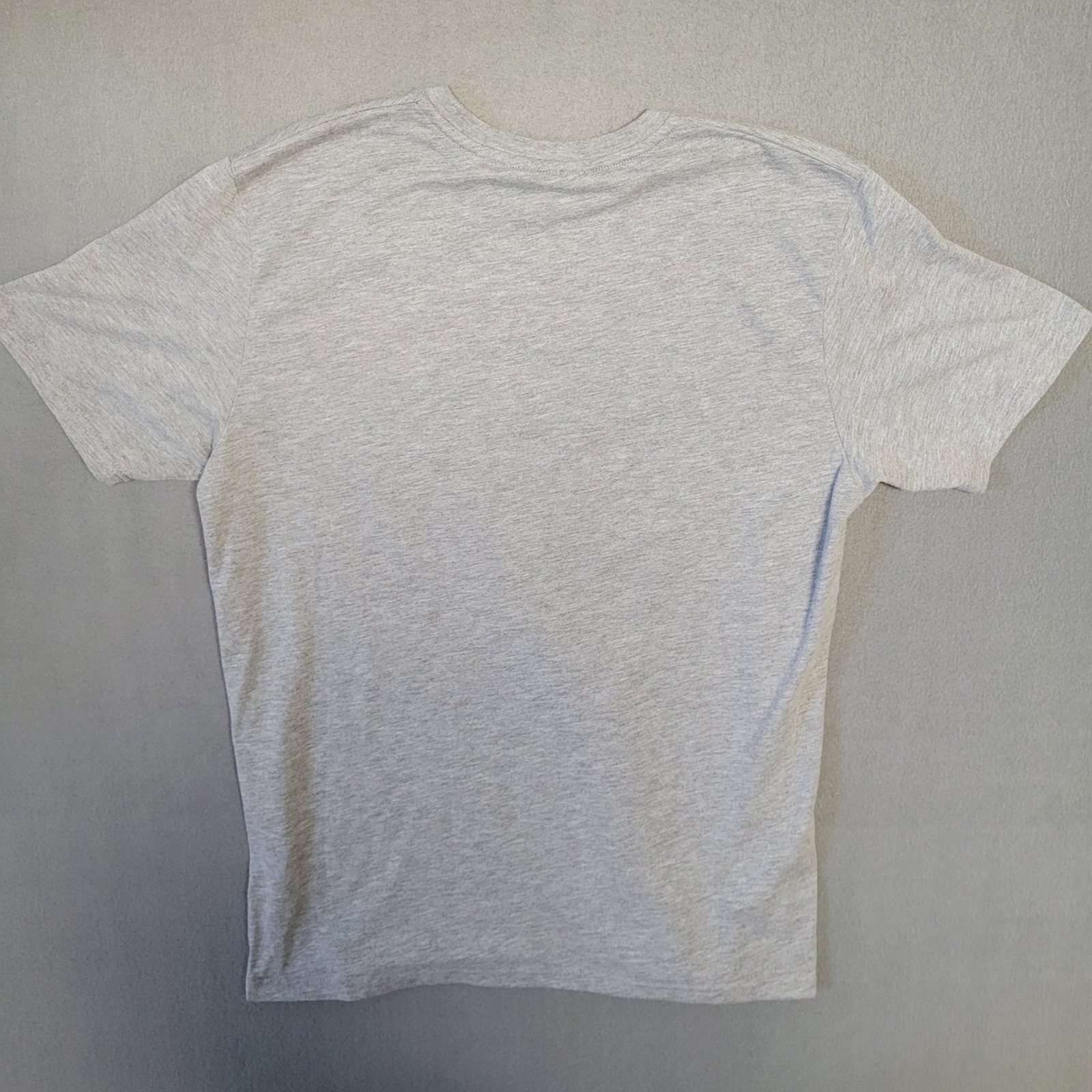 Manchester United Cavani T-Shirt Sz XL Gray Graphic Crest Soccer Official #21