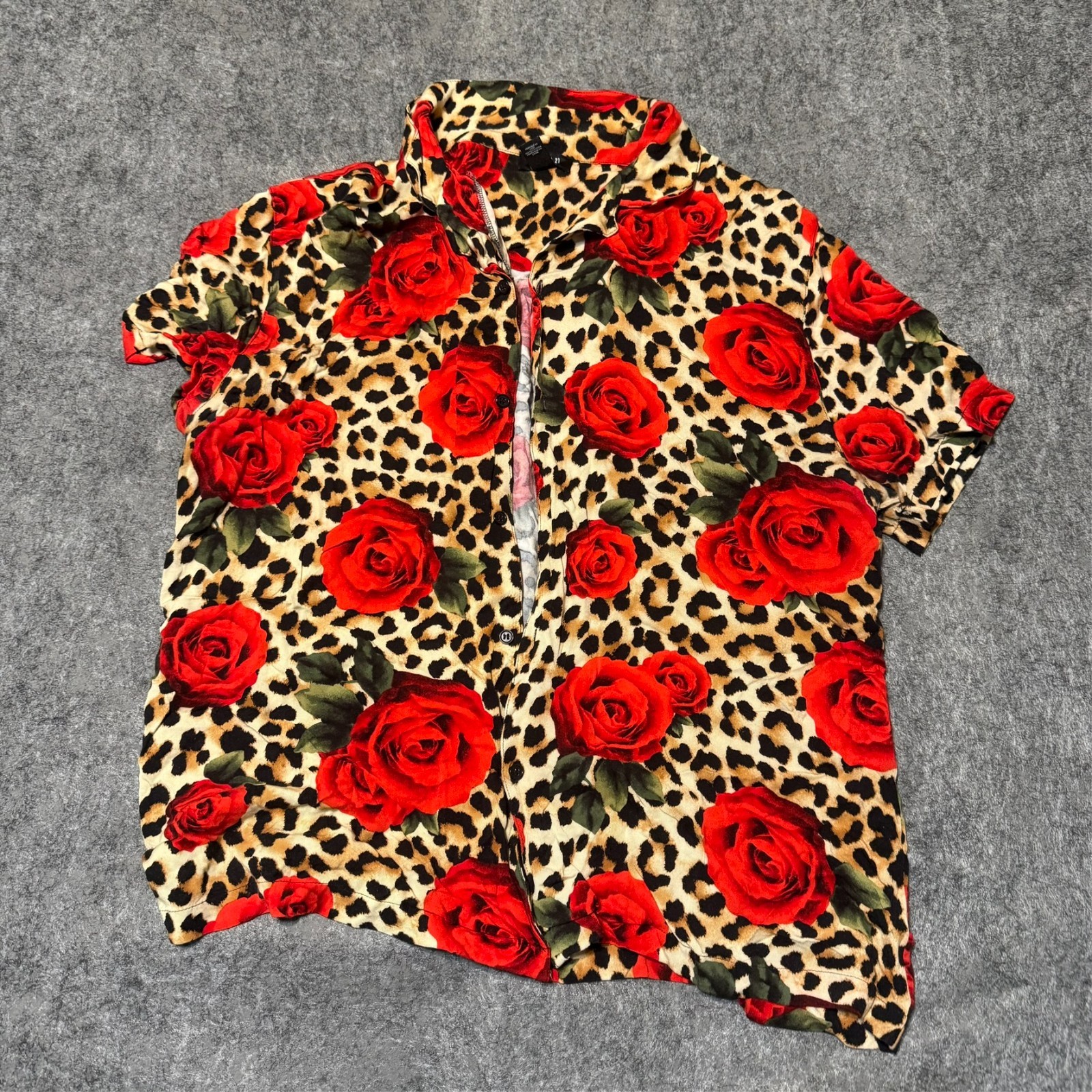 Forever 21 Mens Shirt Size XL Multicolor Floral Animal Print Rayon Button Up