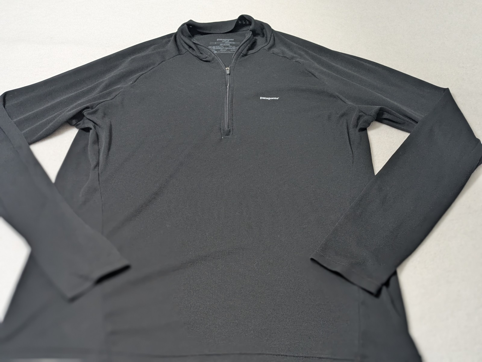 Patagonia Capilene Black 1/2 Zip Pullover Long Sleeve Shirt Mens Sz L Mid weight