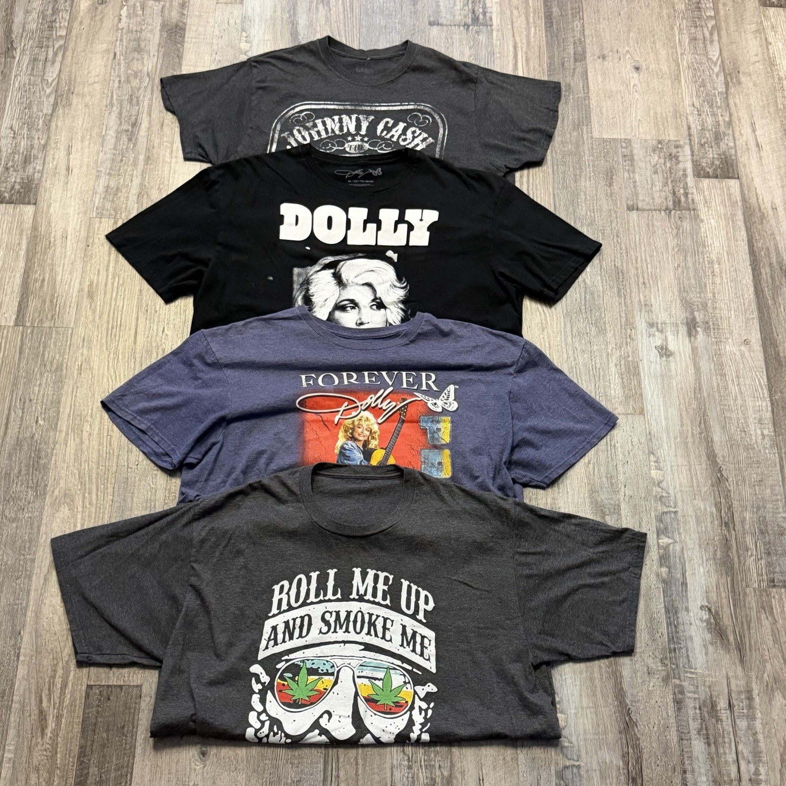 Country Music Crewneck Short Sleeve T-Shirt Lot Of 4 Tees (Size XL) Dolly, Cash