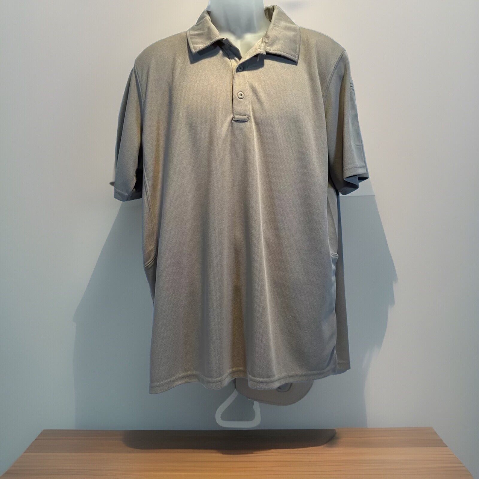 NWT Magcomsen Men’s Medium Polo Shirt Polyester Performance Golf Beige