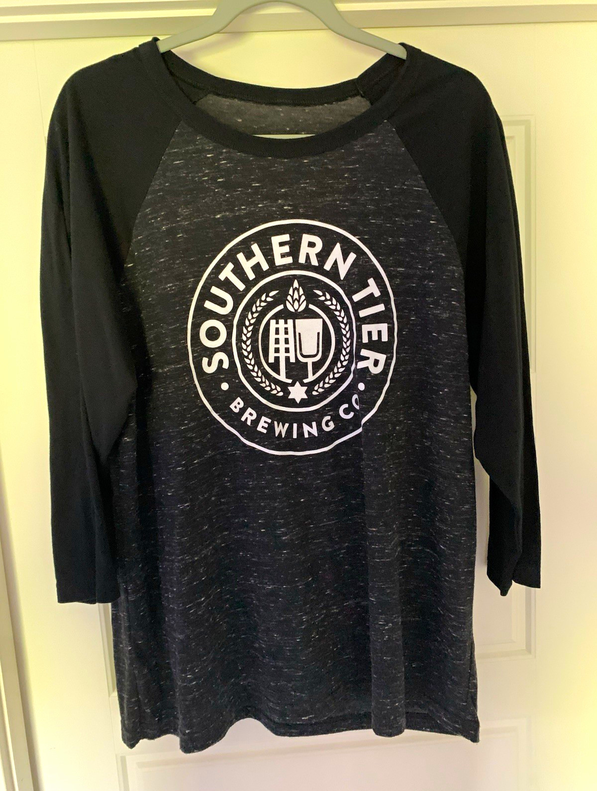 Southern Tier Brewing Co Men’s XL Raglan 3/4 Sleeve Crew Neck Beer Logo T-Shirt