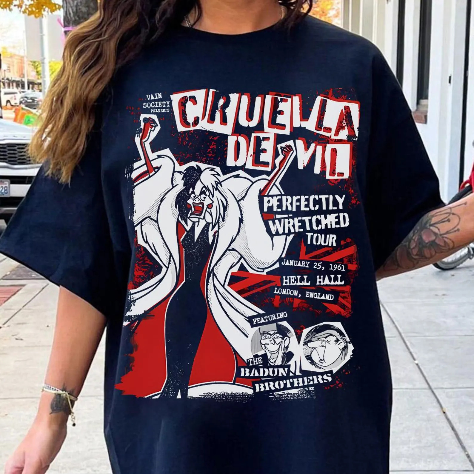 Disney 101 Dalmatians Cruella De Vil Tour T-Shirt, Disney Villains