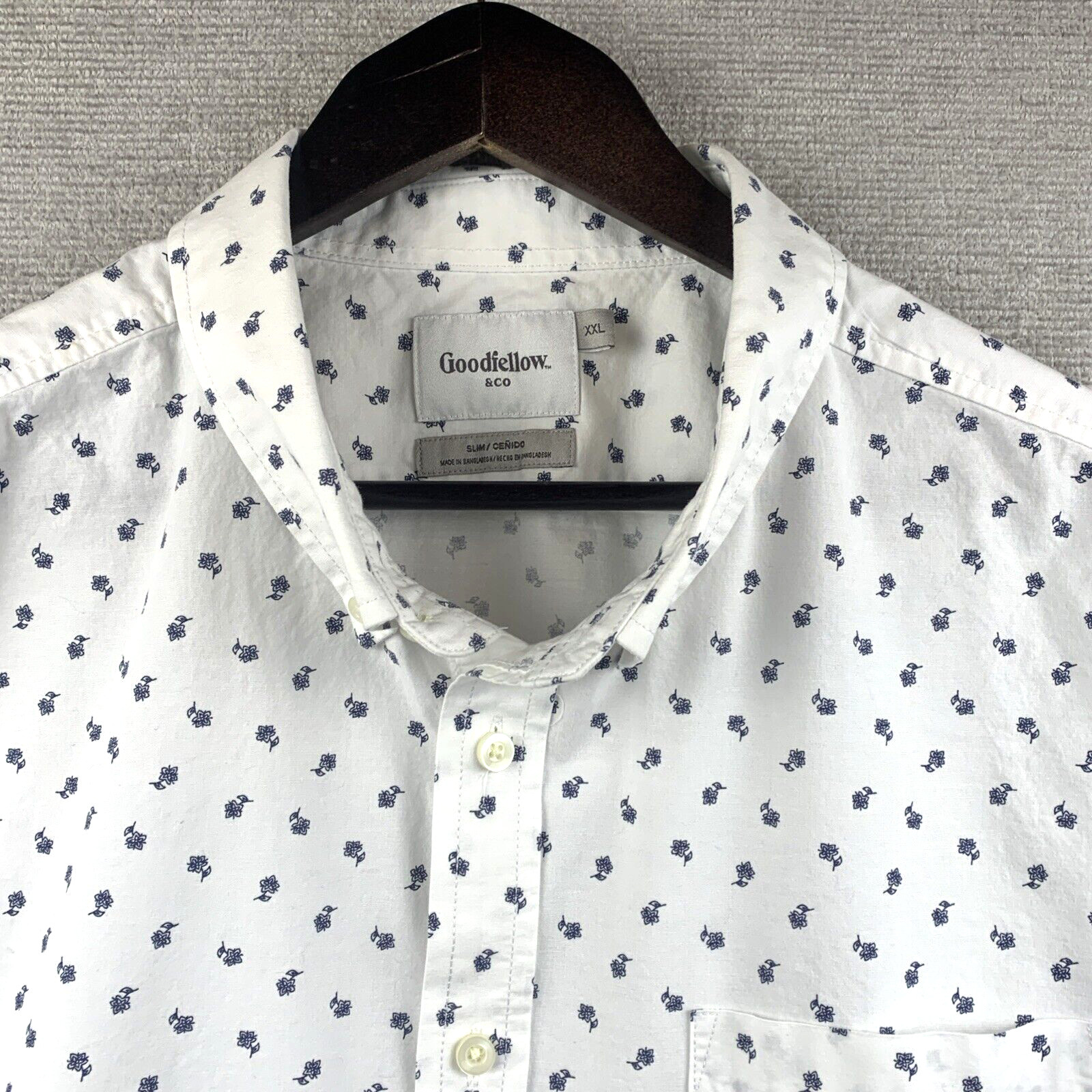 GOODFELLOW Button Down Shirt Men’s Sz Extra Extra Large White Black Flower Print