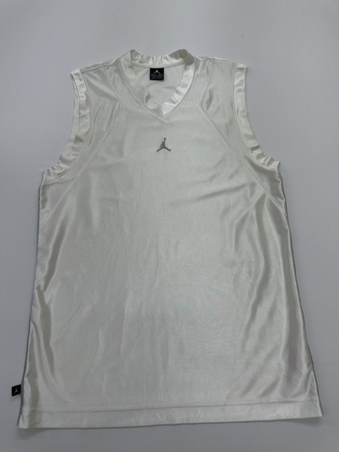 Jordan Boys White Logo Tank Top Large Kids M Regular Fit V-Neck