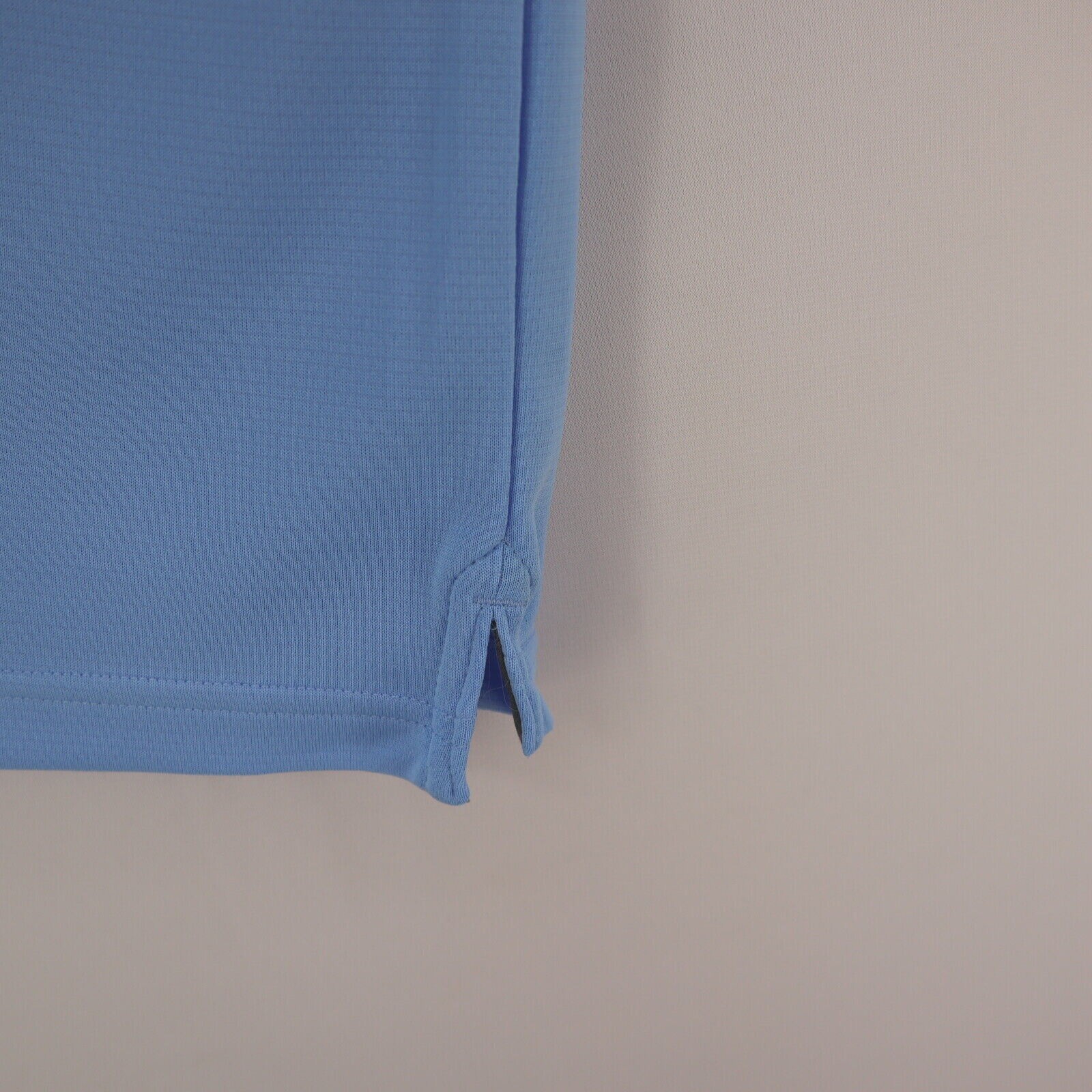 NWT Under Armour UA Golf Polo Shirt Performance Loose Fit Sky Blue Tech Casual