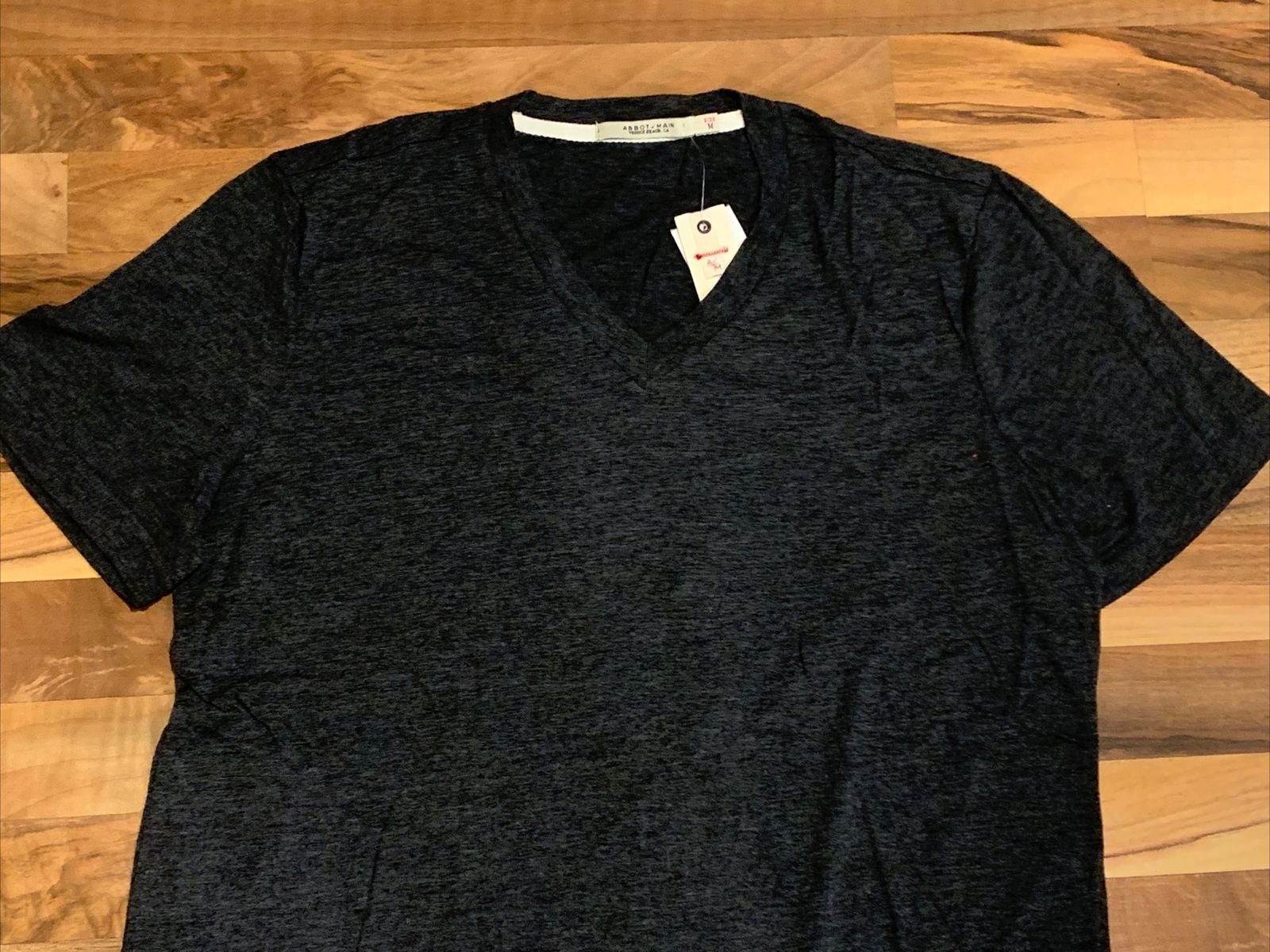 ABBOT & MAIN (Sz Medium) Men’s Basic V-Neck Tee T-Shirt Tri Blend Casual, Gray C