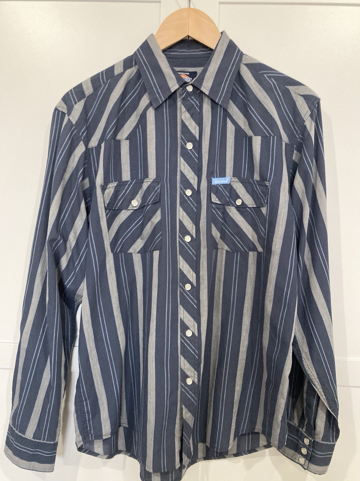 Dickies Men’s M Blue/Gray Striped Long Sleeve Pearl Snap Button-Up Shirt/Pockets