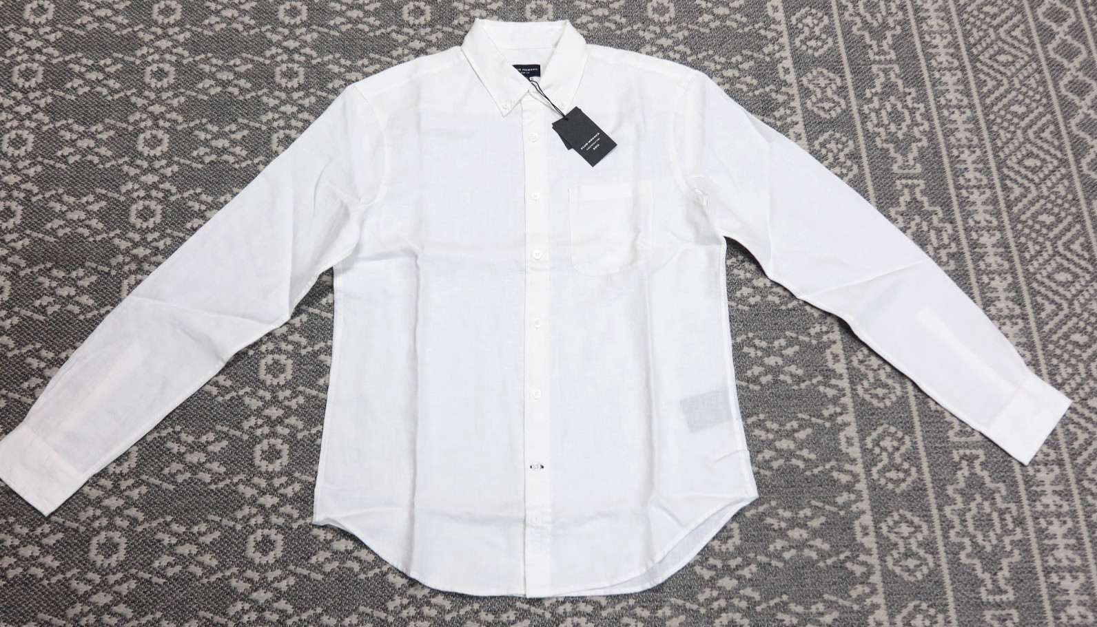 New Club Monaco Men’s 100% Linen SLIM FIT Button Down Shirt – SMALL – White