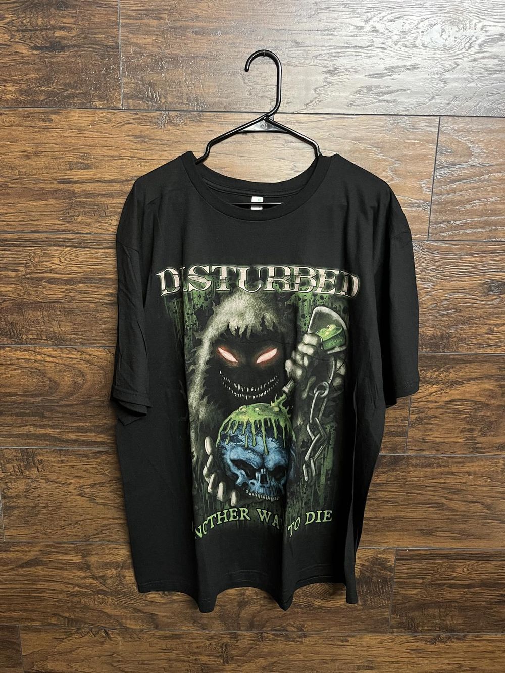 Disturbed T-shirt Toxic Globe – Another Way to Die retro style tee vtg NH13184