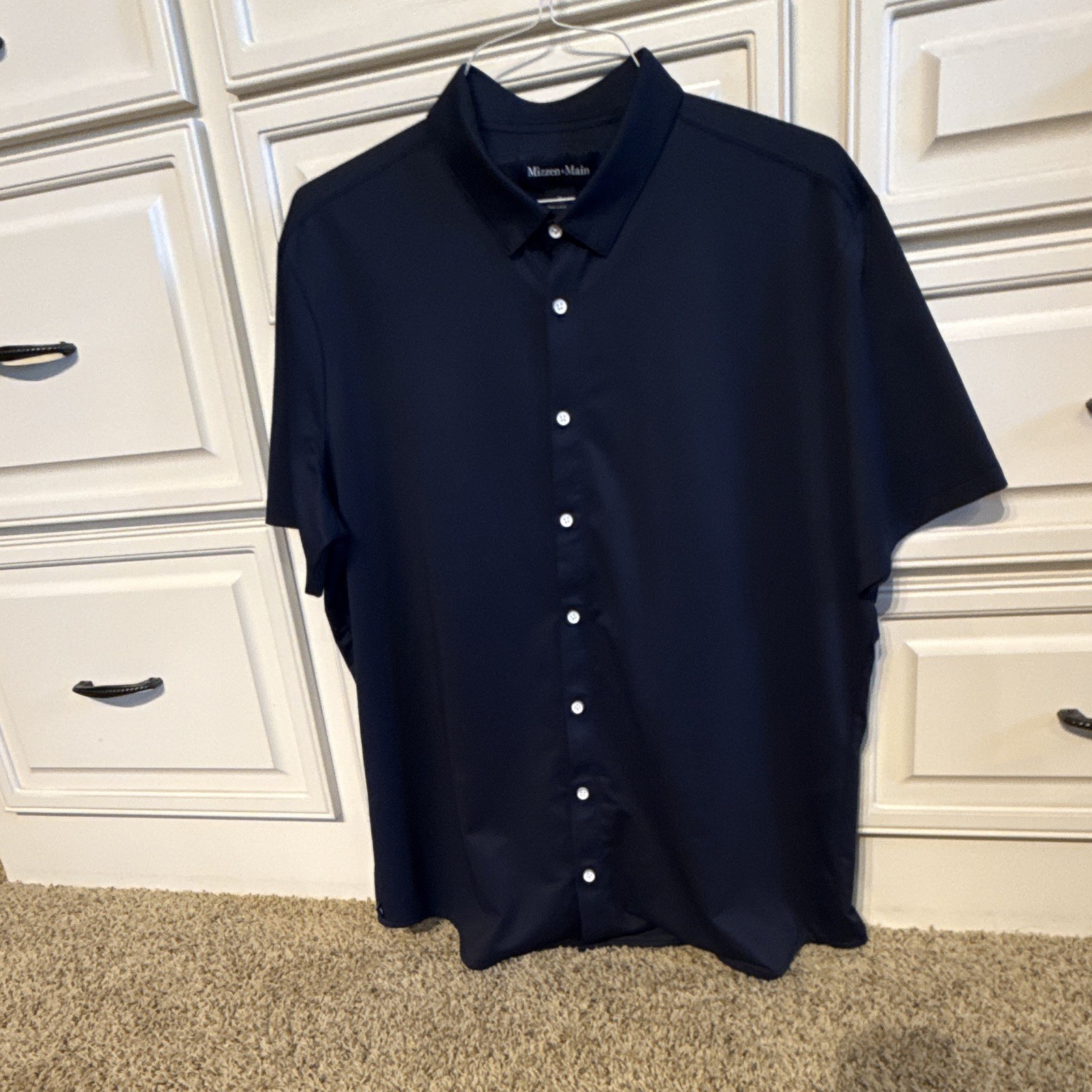 Mizzen+Main XL Trim Navy Solid Short Sleeve Point Collar Knit Shirt