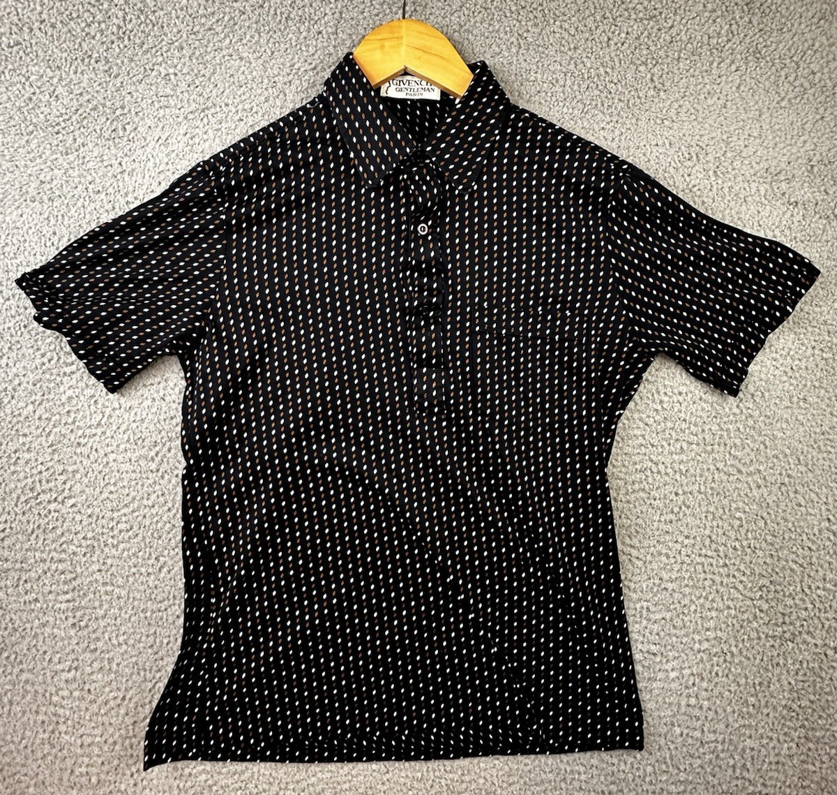 Vintage Givenchy Gentlemen Polo Shirt Mens M (Fits Small) S/S Geometric