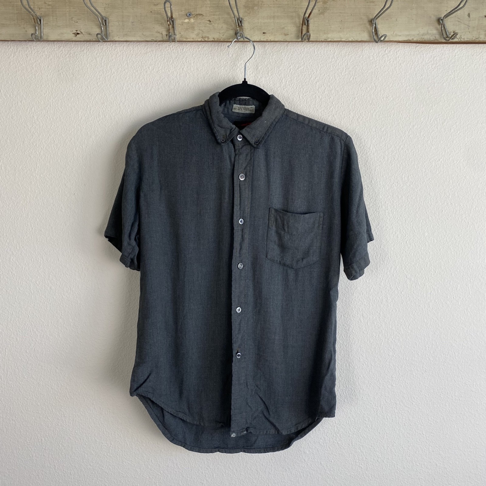 1950s/60s Ivy Rayon Blend British Button Down Style Shirt Medium