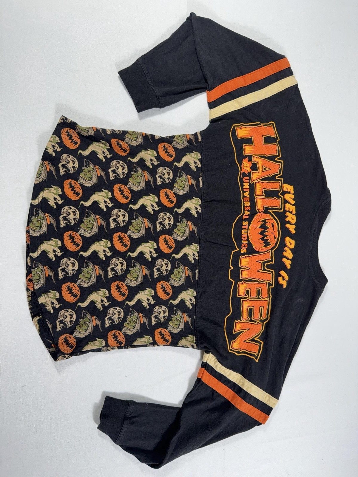 Universal Studios Shirt Mens S Black Every Day Halloween Horror Nights 2022 Tee