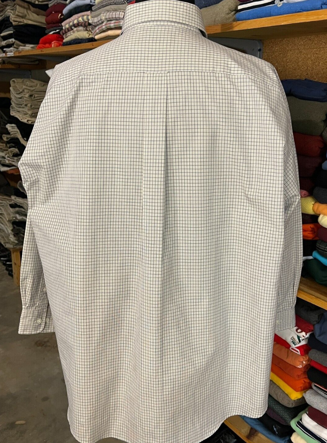 Berkley & Jensen Men’s (18) 2XL Premium Quality Light Smooth Fabric Dress Shirt