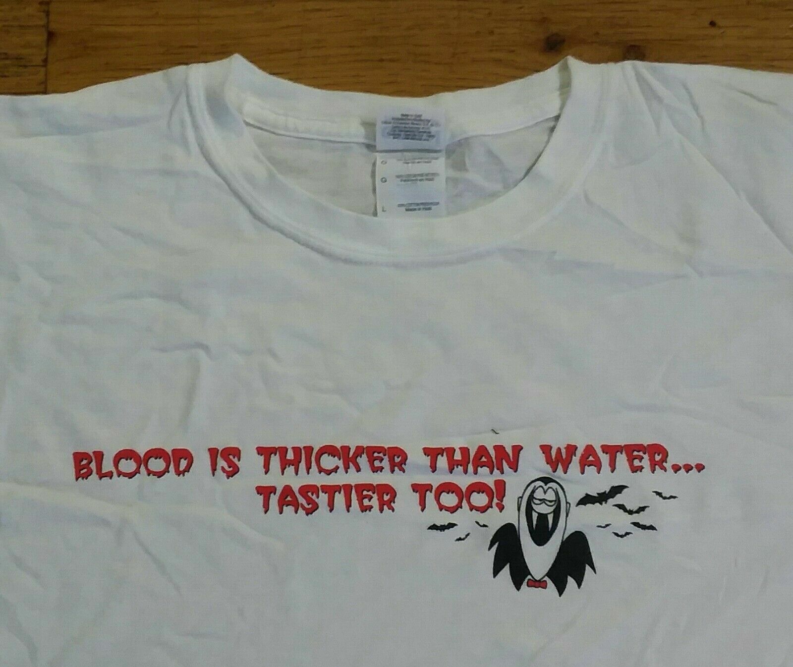 vintage Dracula Vampire Blood Tasty t shirt Halloween werewolf Frankenstein