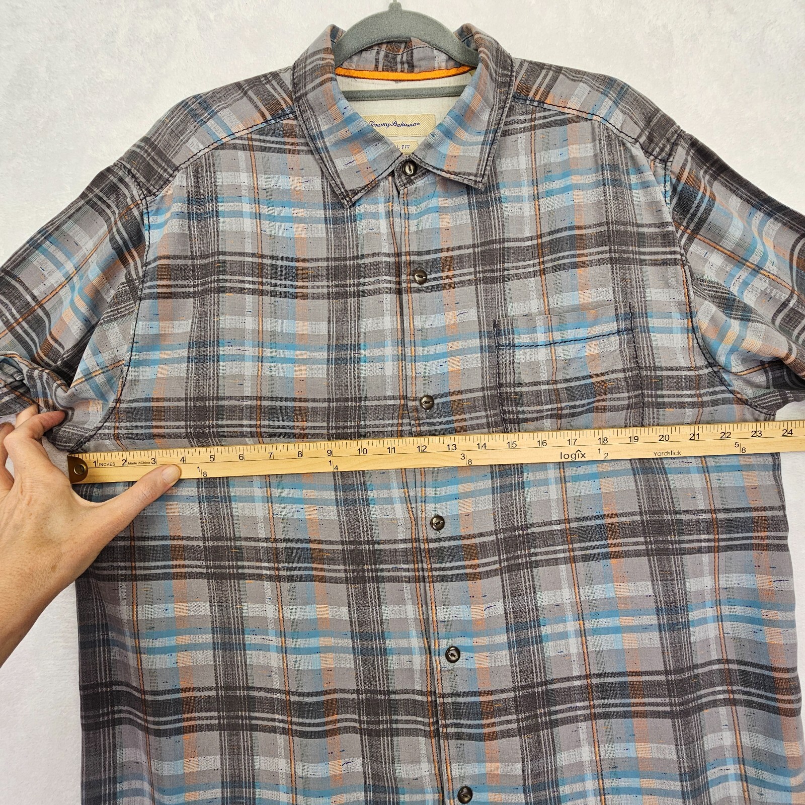 Tommy Bahama Silk Shirt Mens Large Original Fit Plaid Machine Washable