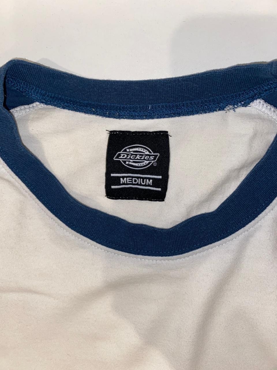 Vintage Dickies Raglan T-Shirt Men’s Medium White Blue Logo Skate Workwear 90s