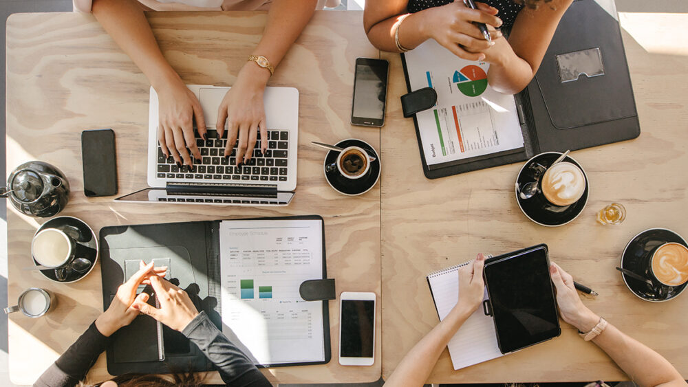 Tendências de Marketing para o Segundo Semestre de 2025: A Revolução Visual que Está Redefinindo as Grandes Marcas